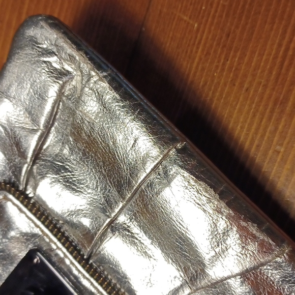 Calvin  Klein  wallet - Picture 14 of 16